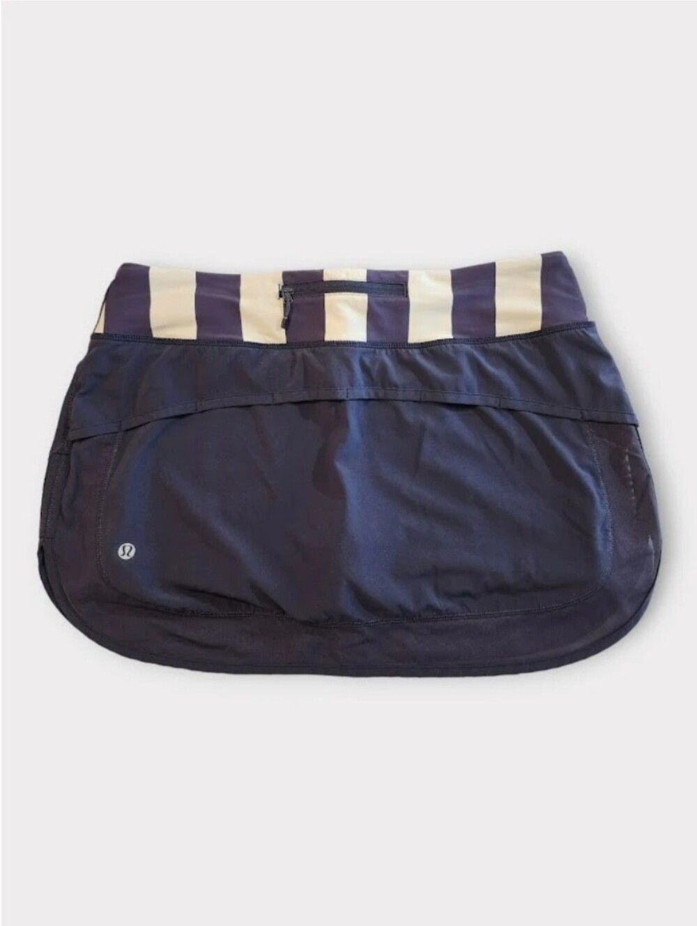 Size 10 - Lululemon Hotty Hot Skirt *4-way Stretch